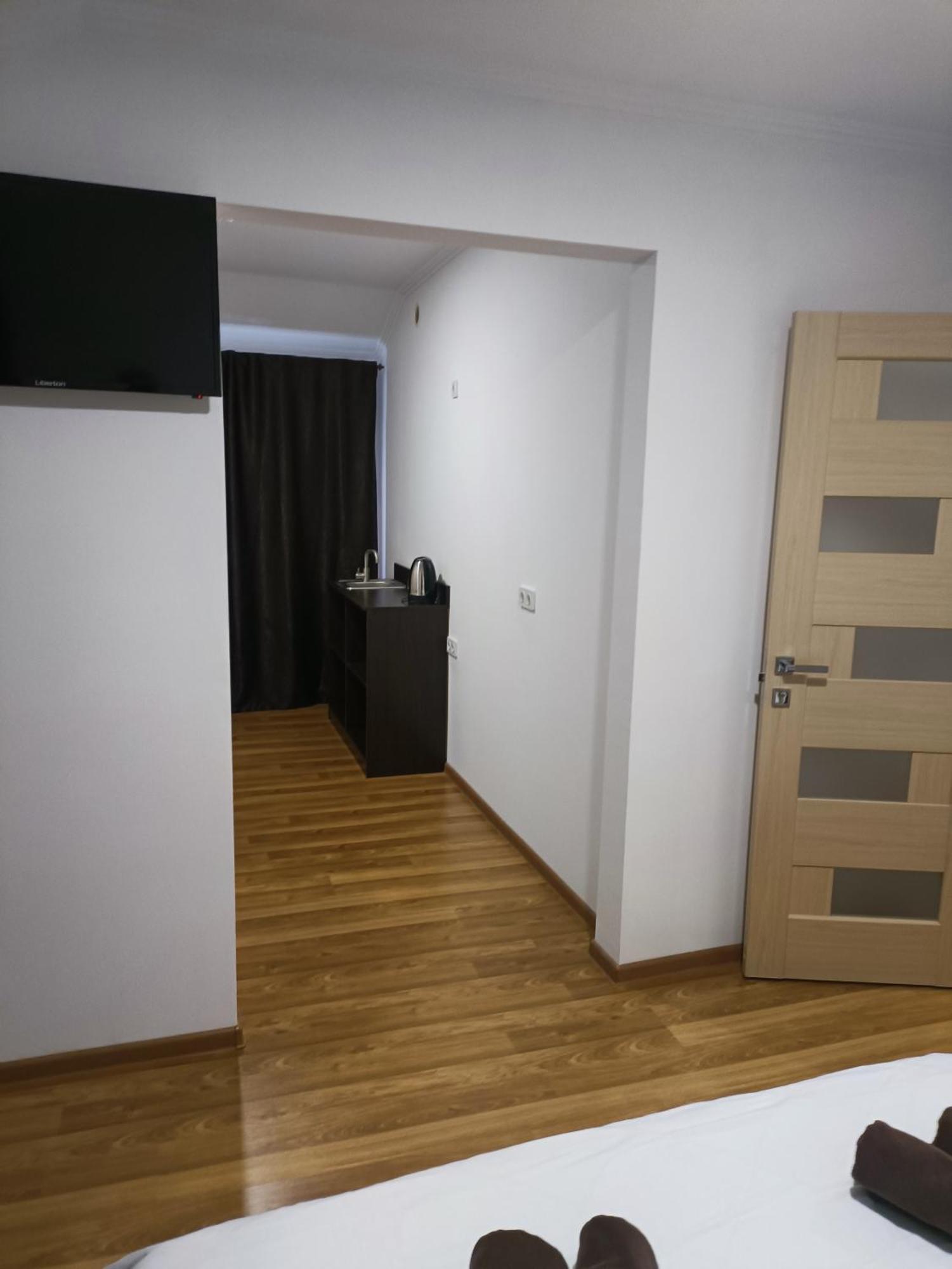 Mirage Chernivtsi Exterior foto